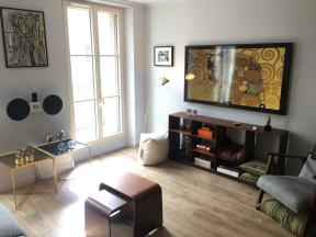 Apartment République élégant  - studio